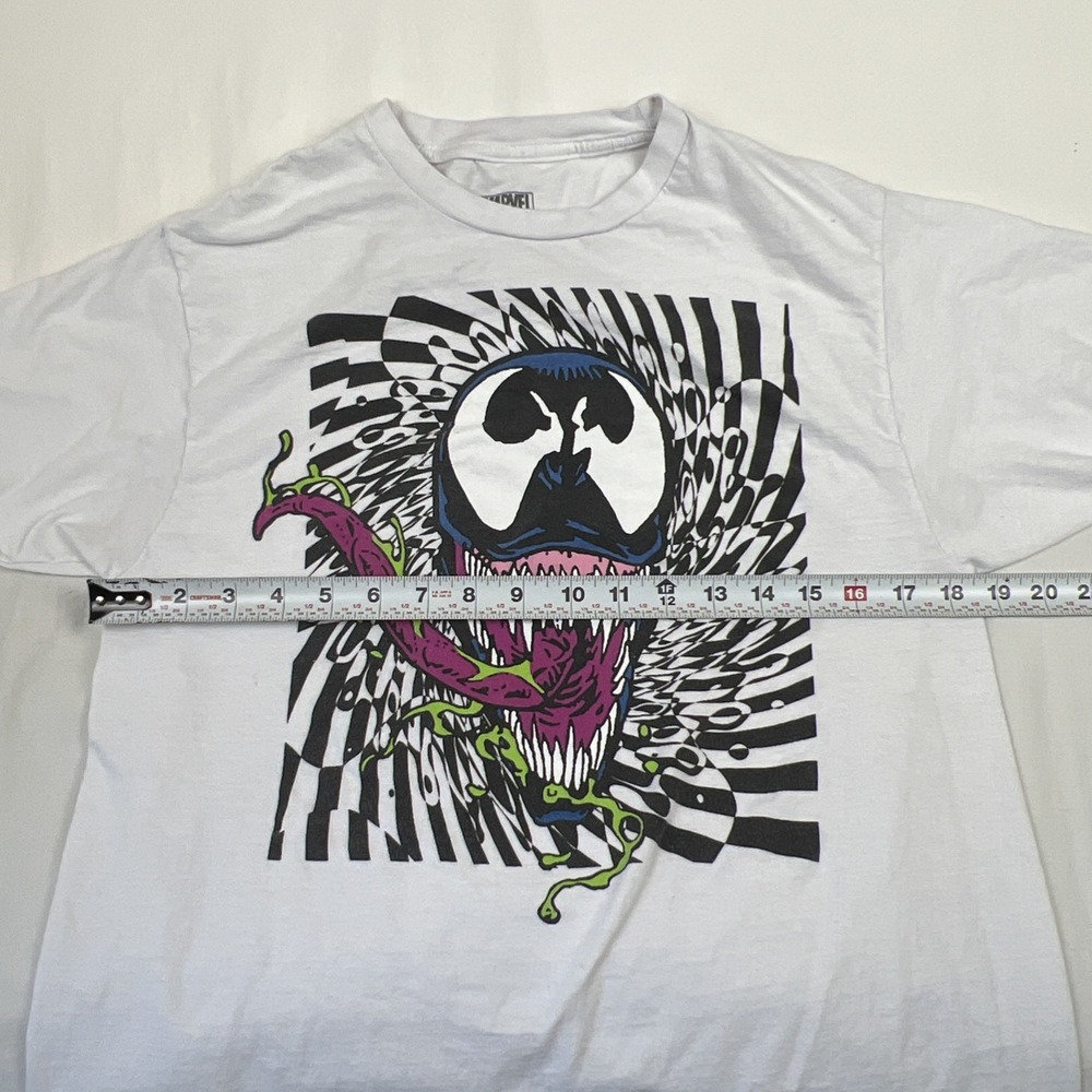 Marvel Venom Graphic T-Shirt Mens Medium White Mad Engine Psychedelic Swirl Tee - Picture 8 of 9